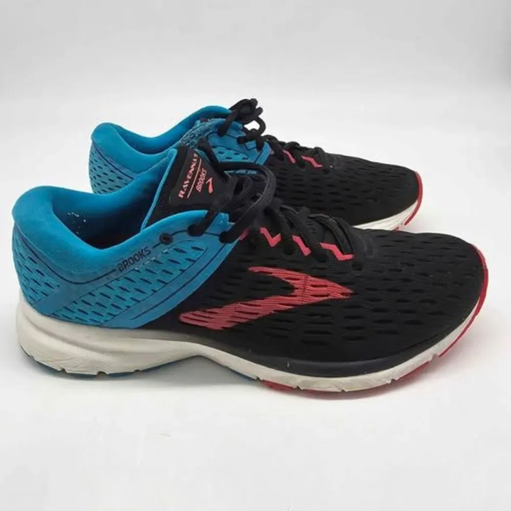 Brooks elevate your